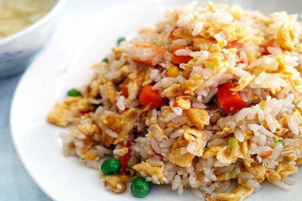 Filipino Garlic Fried Rice (Sinangag) | Tasty morning delight Filipino Garlic Fried Rice