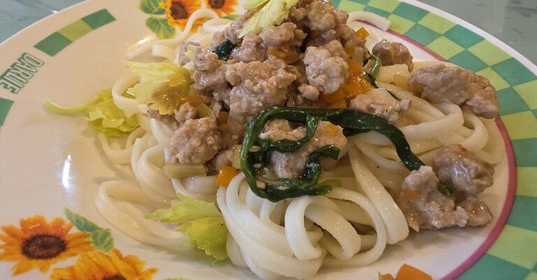 Recipe for Easy, Chewy, and Gluten-Free Comfort Food: Thick Potato Noodles Thick Potato Noodles