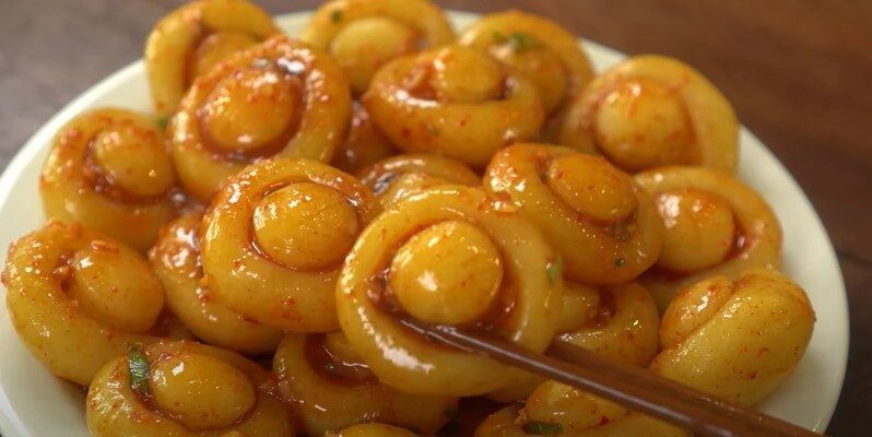 Finely flavored, chewy garlic potatoes that you like